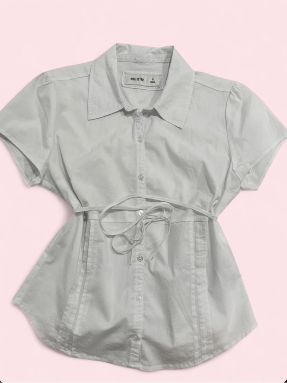 Y2K / Vintage-style / 2000s / preppy /Hollister White Poplin button front blouse